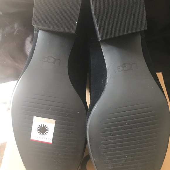 NWT UGG BANDARA ANKLE BOOT - Picture 5 of 6